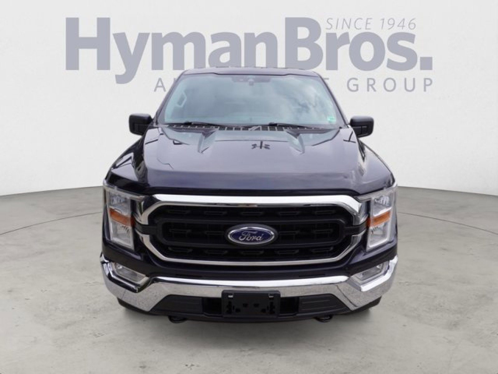 Used 2021 Ford F150 XLT image 2