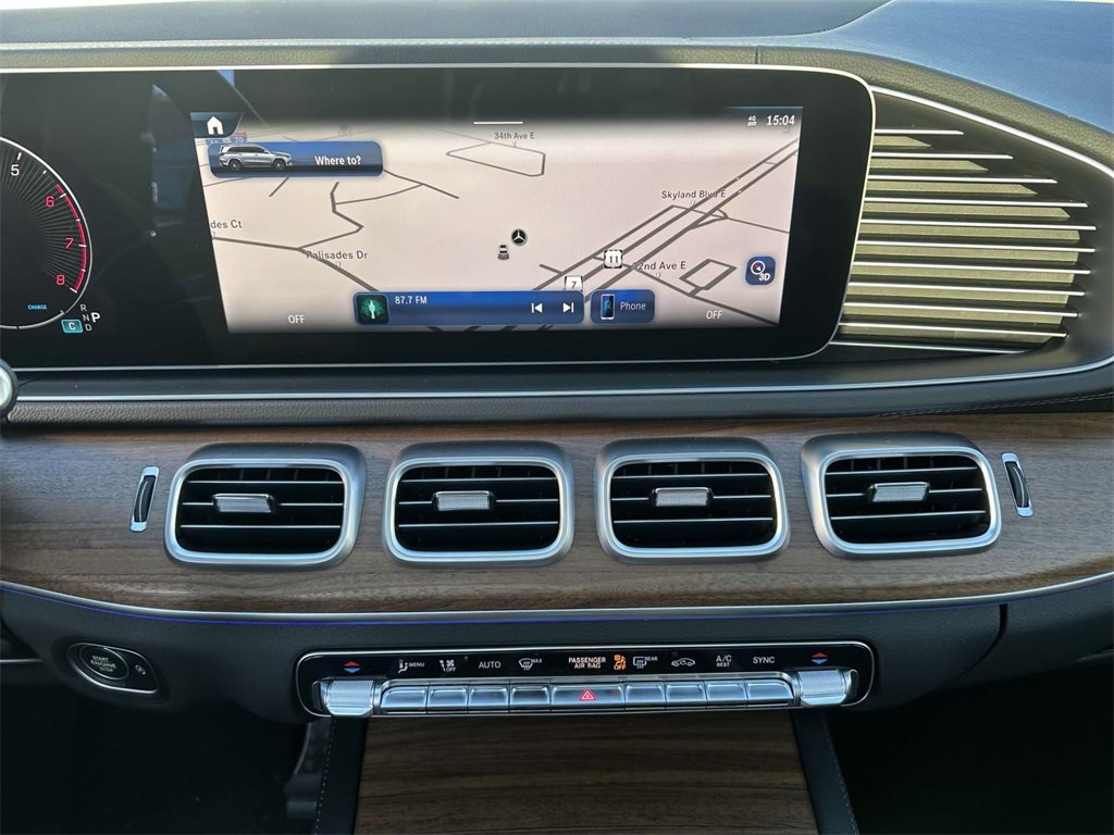 Used 2025 Mercedes-Benz GLS 450 4MATIC image 27