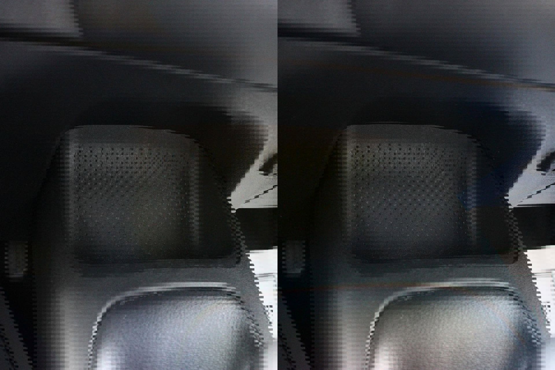 Used 2025 Toyota Corolla SE FWD image 35