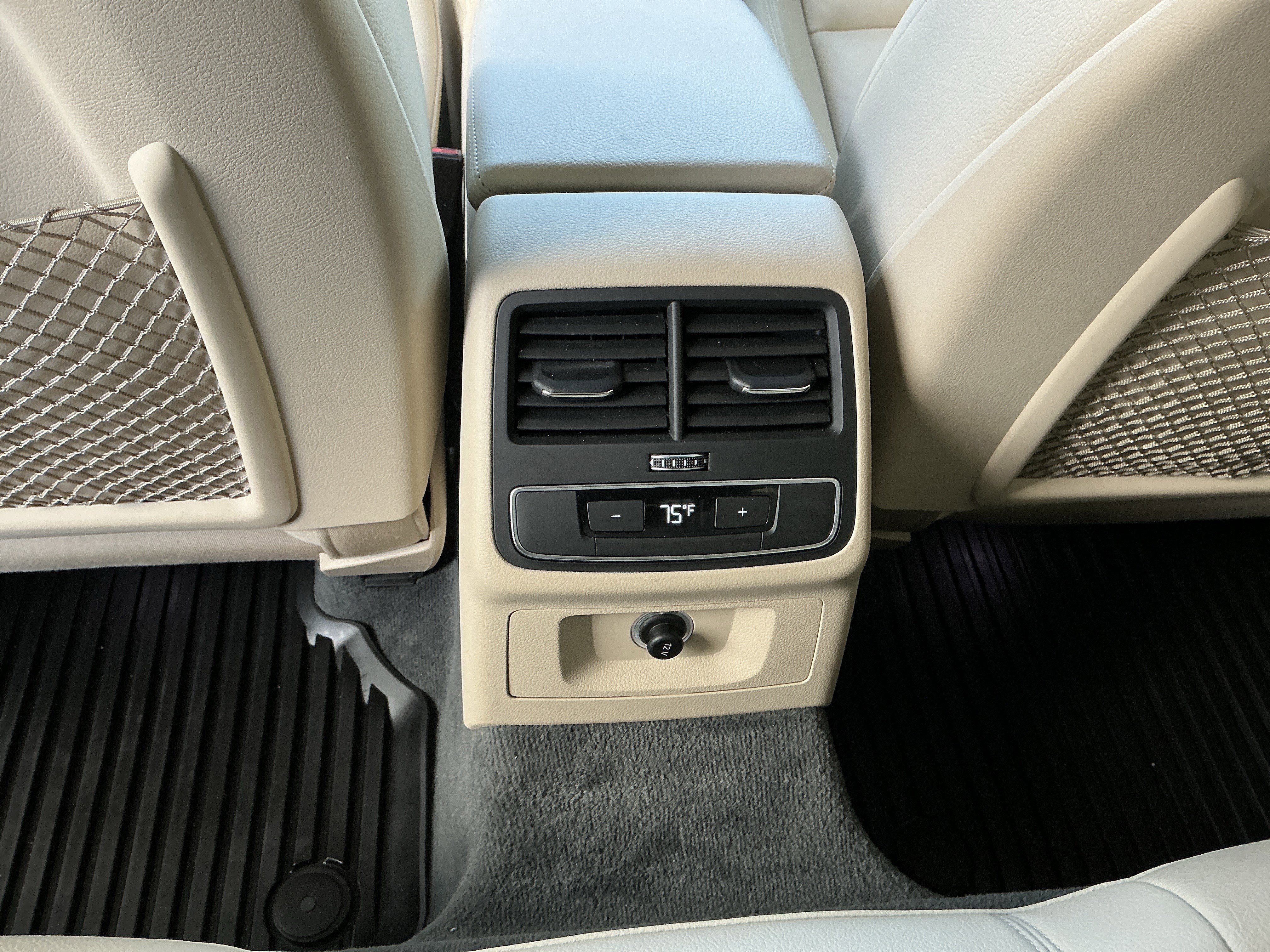 Used 2018 Audi A4 2.0T Premium w/ Convenience Package image 29