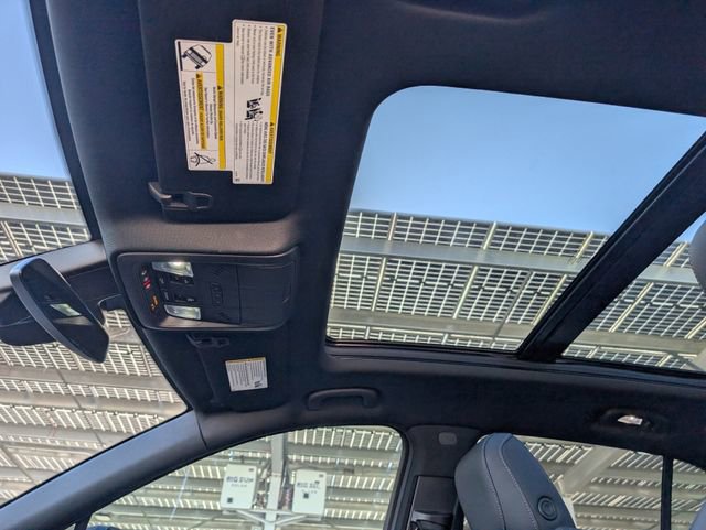 Used 2023 Cadillac XT4 Premium Luxury w/ Technology Package image 19