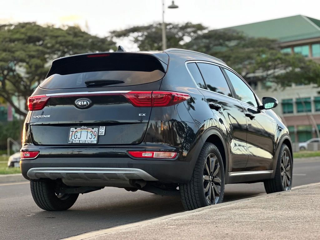 Used 2018 Kia Sportage EX w/ EX Sport Appearance Package image 5