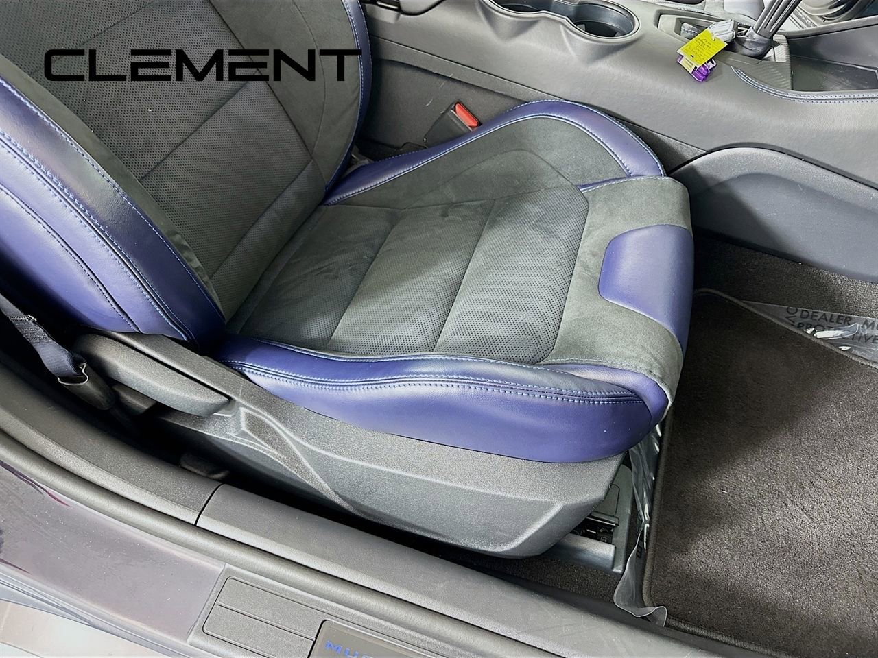 Used 2025 Ford Mustang Dark Horse image 33