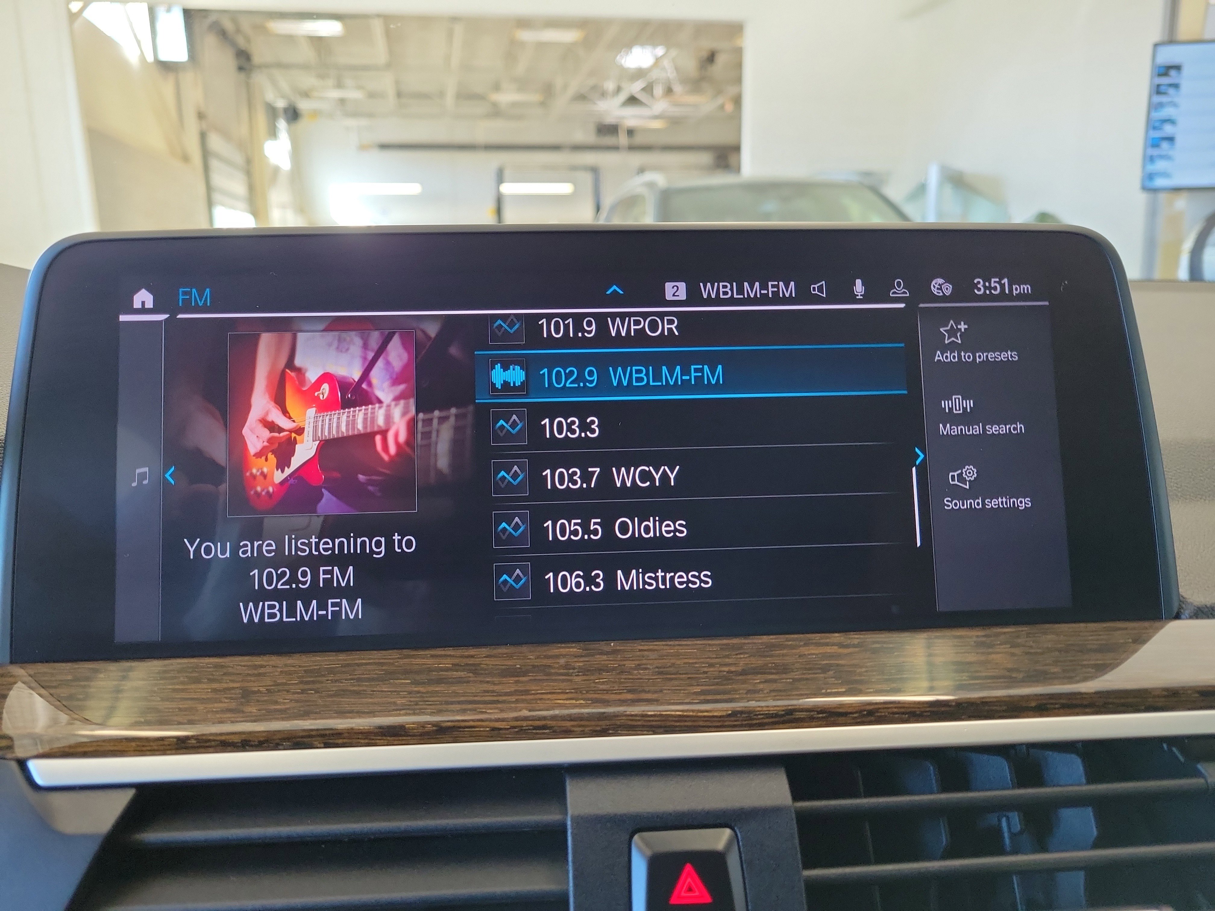 Used 2021 BMW X3 xDrive30e w/ Convenience Package image 25