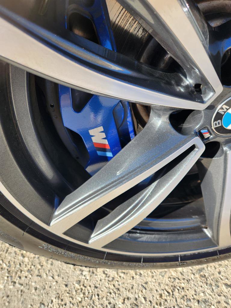 Used 2022 BMW 750i xDrive w/ M Sport Package image 23