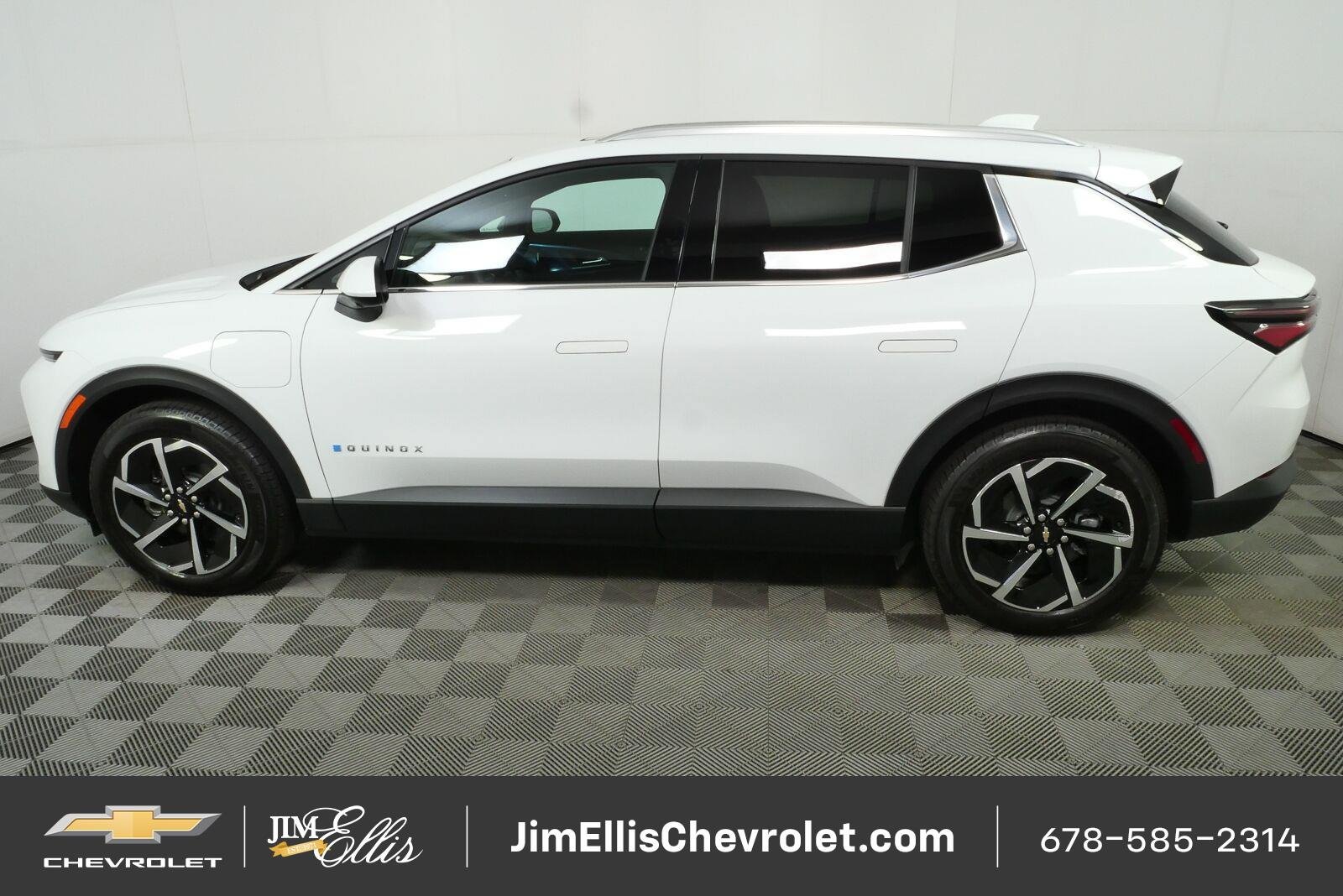 New 2026 Chevrolet Equinox EV LT AWD/4WD image 24