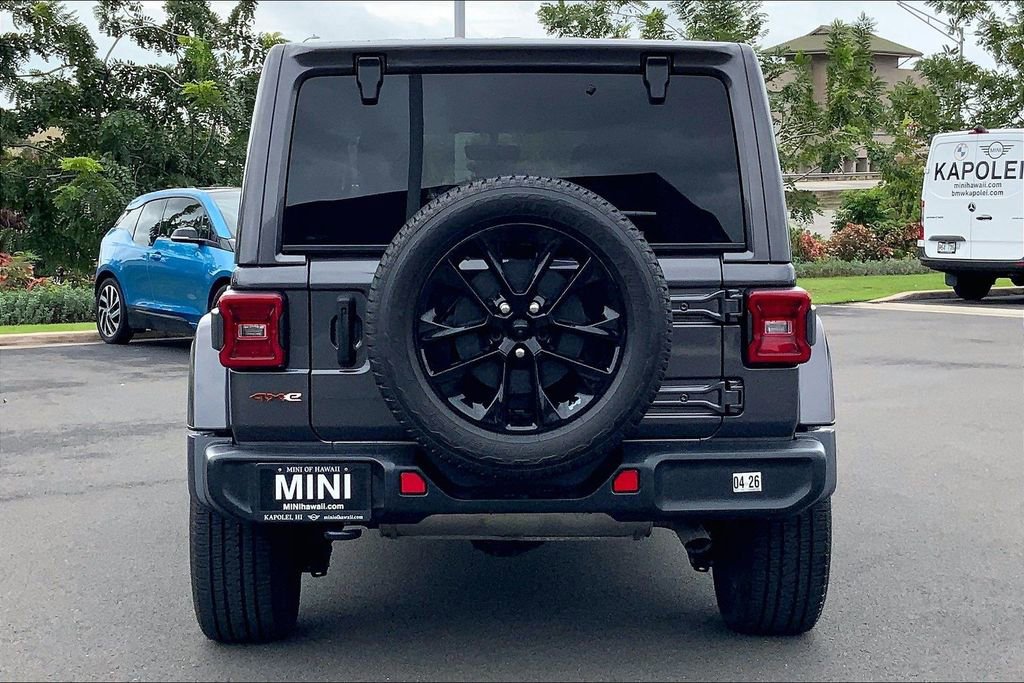 Used 2021 Jeep Wrangler Unlimited Sahara image 4