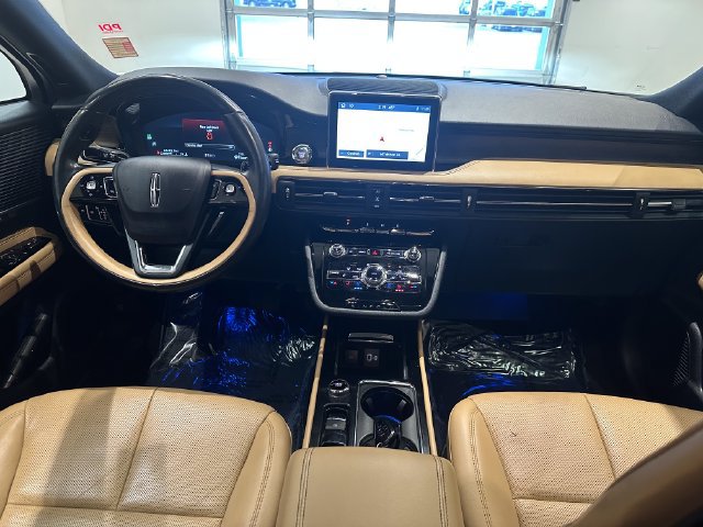 Used 2022 Lincoln Corsair Reserve w/ Equipment Group 201A AWD/4WD image 10