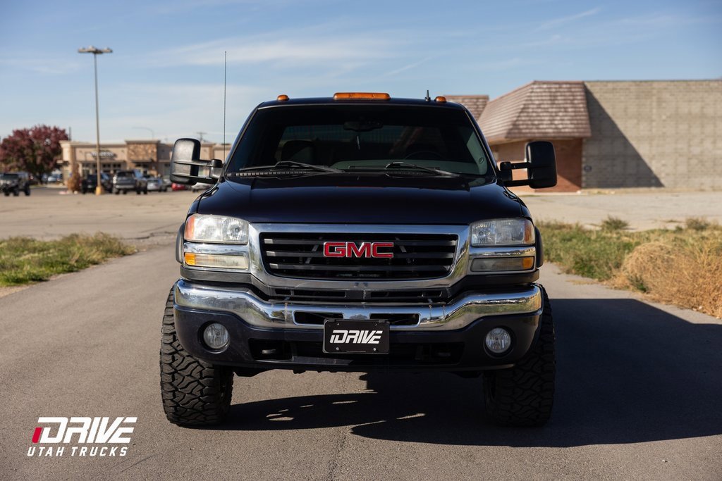Used 2007 GMC Sierra 3500 SLT w/ Skid Plate Package image 4