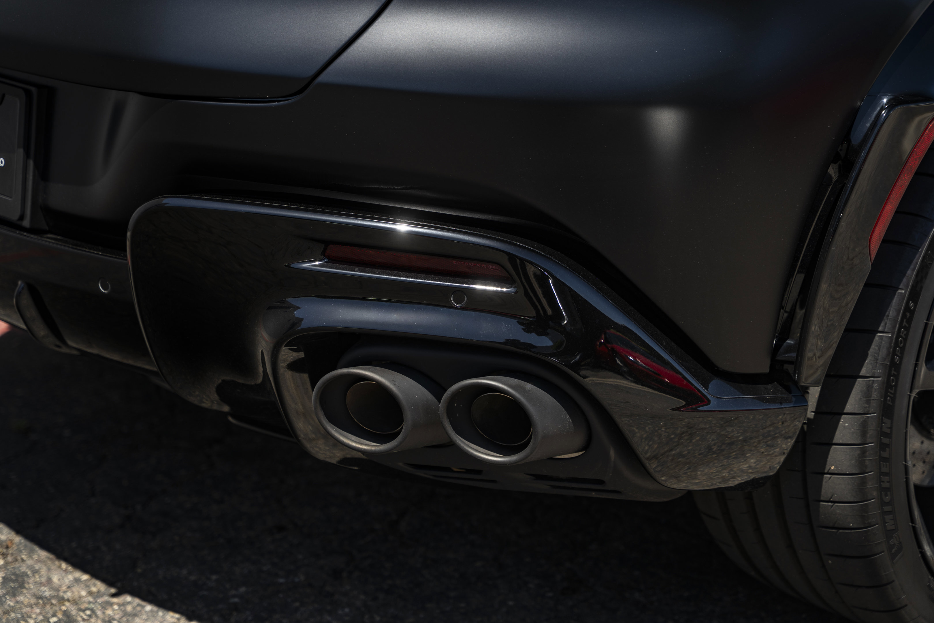 Certified 2026 Ferrari Purosangue AWD/4WD image 11