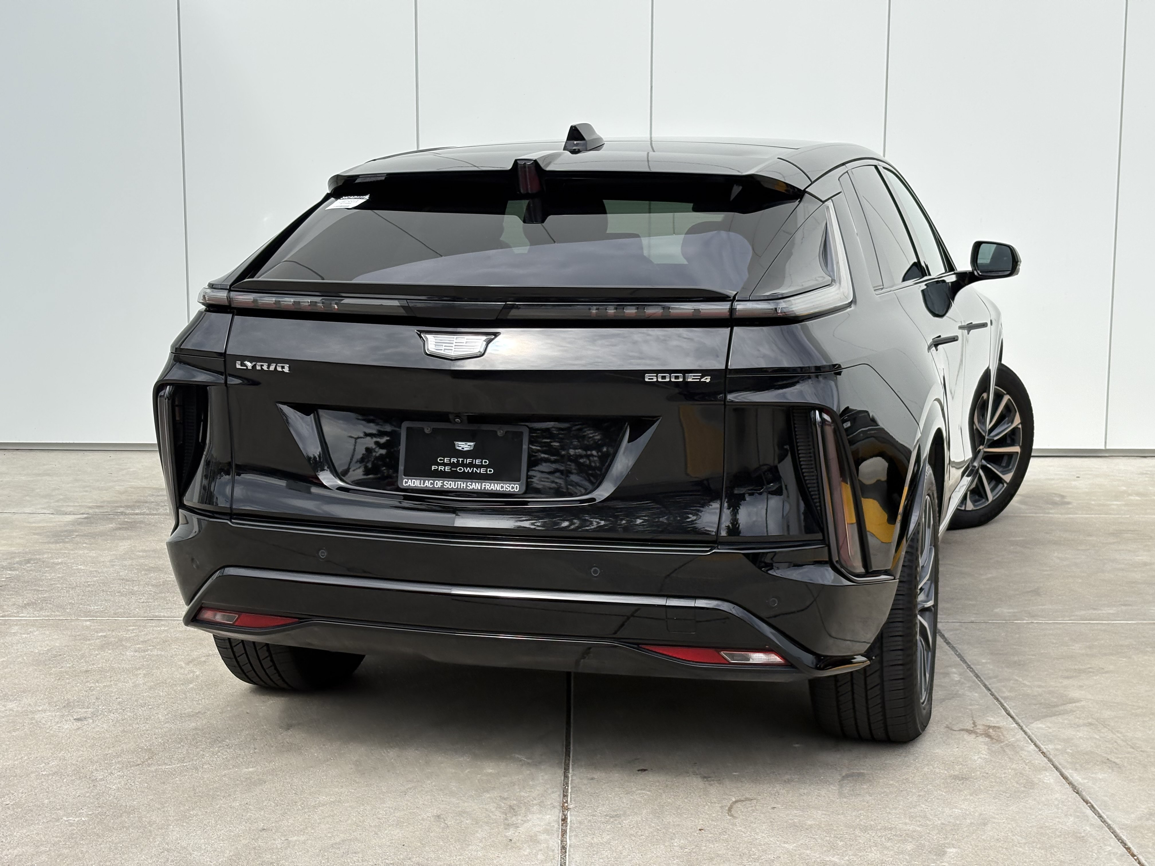 Used 2024 Cadillac Lyriq Sport w/ LPO, Floor Liner Package AWD/4WD image 6