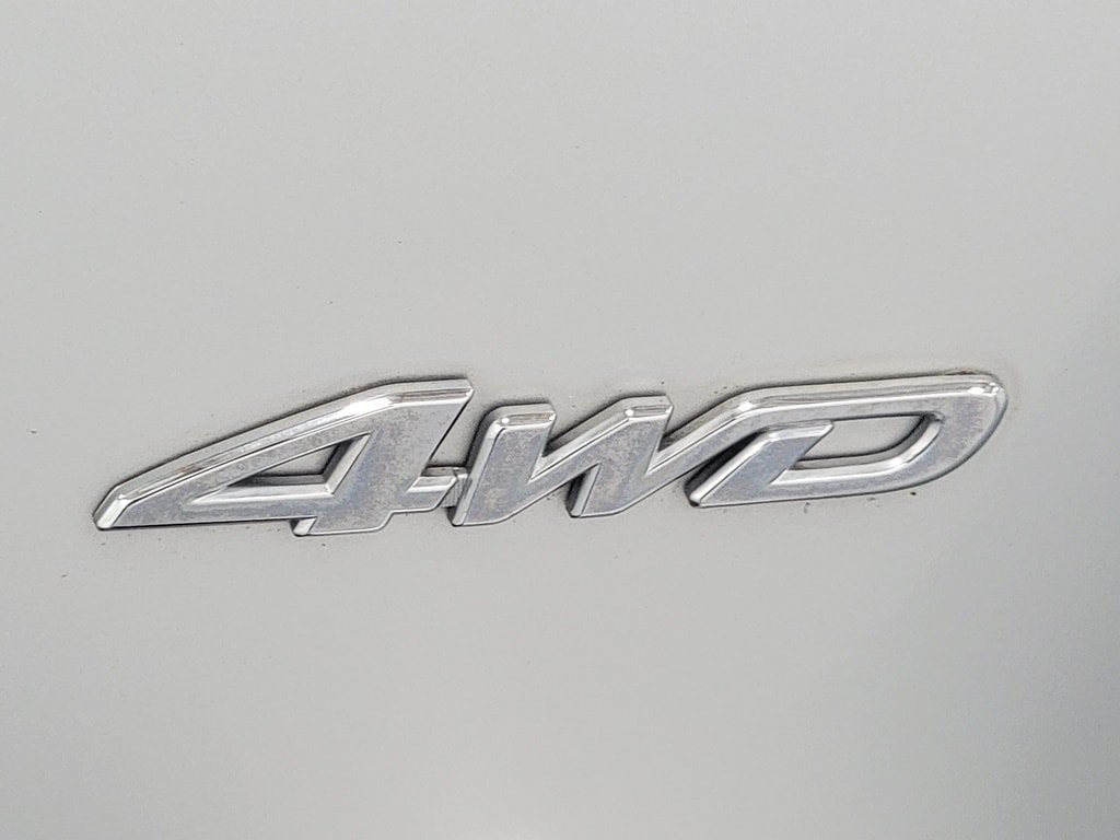 Used 2013 Toyota Highlander SE AWD/4WD image 9