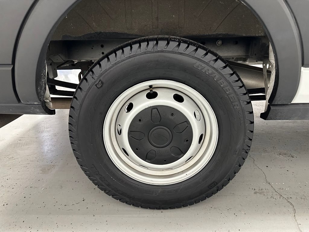 Used 2024 Ford Transit 250 148 Medium Roof w/ Load Area Protection Package RWD image 49