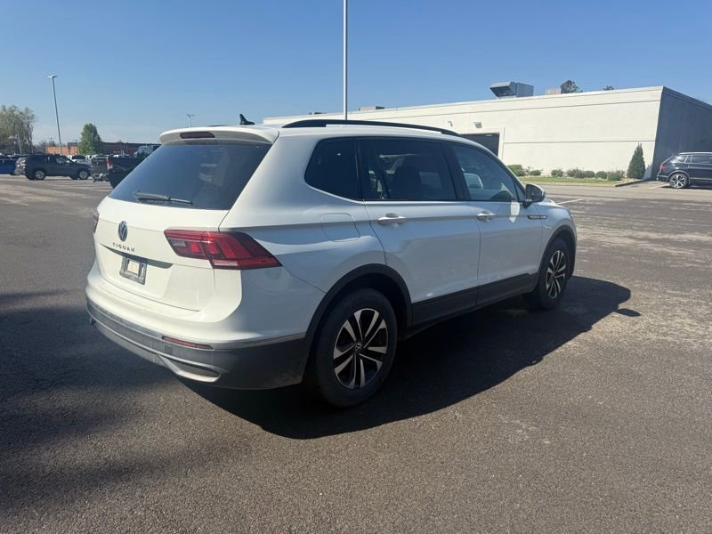 Used 2023 Volkswagen Tiguan S image 6