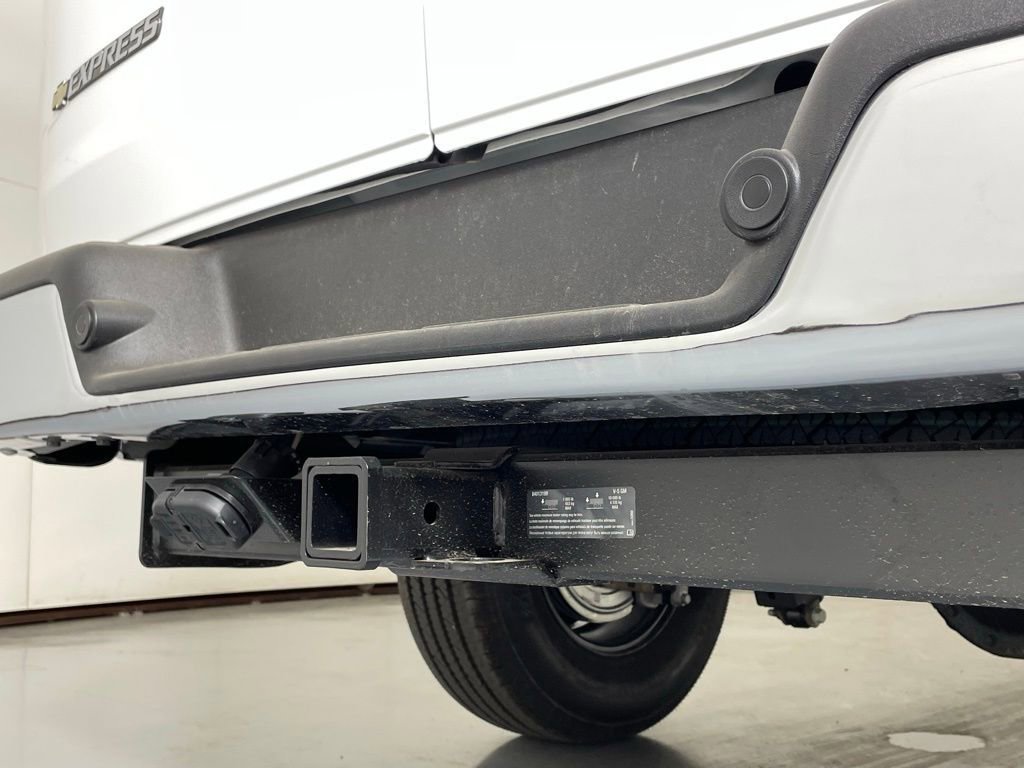 New 2025 Chevrolet Express 3500 Extended w/ Driver Convenience Package image 14