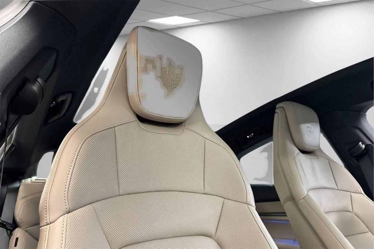 New 2025 Porsche Taycan image 63