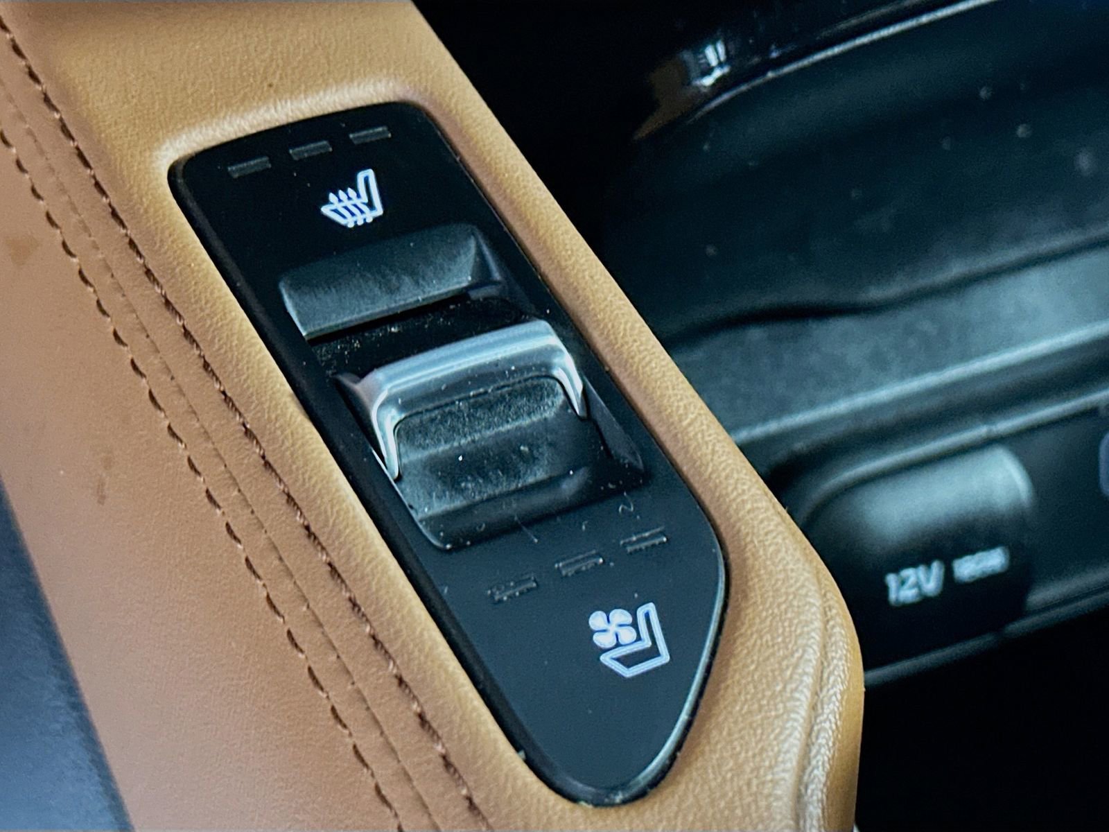 Used 2024 Kia Telluride EX X-Line AWD/4WD image 21