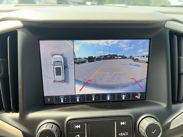 Used 2020 GMC Terrain Denali w/ Denali Premium Package AWD/4WD image 16