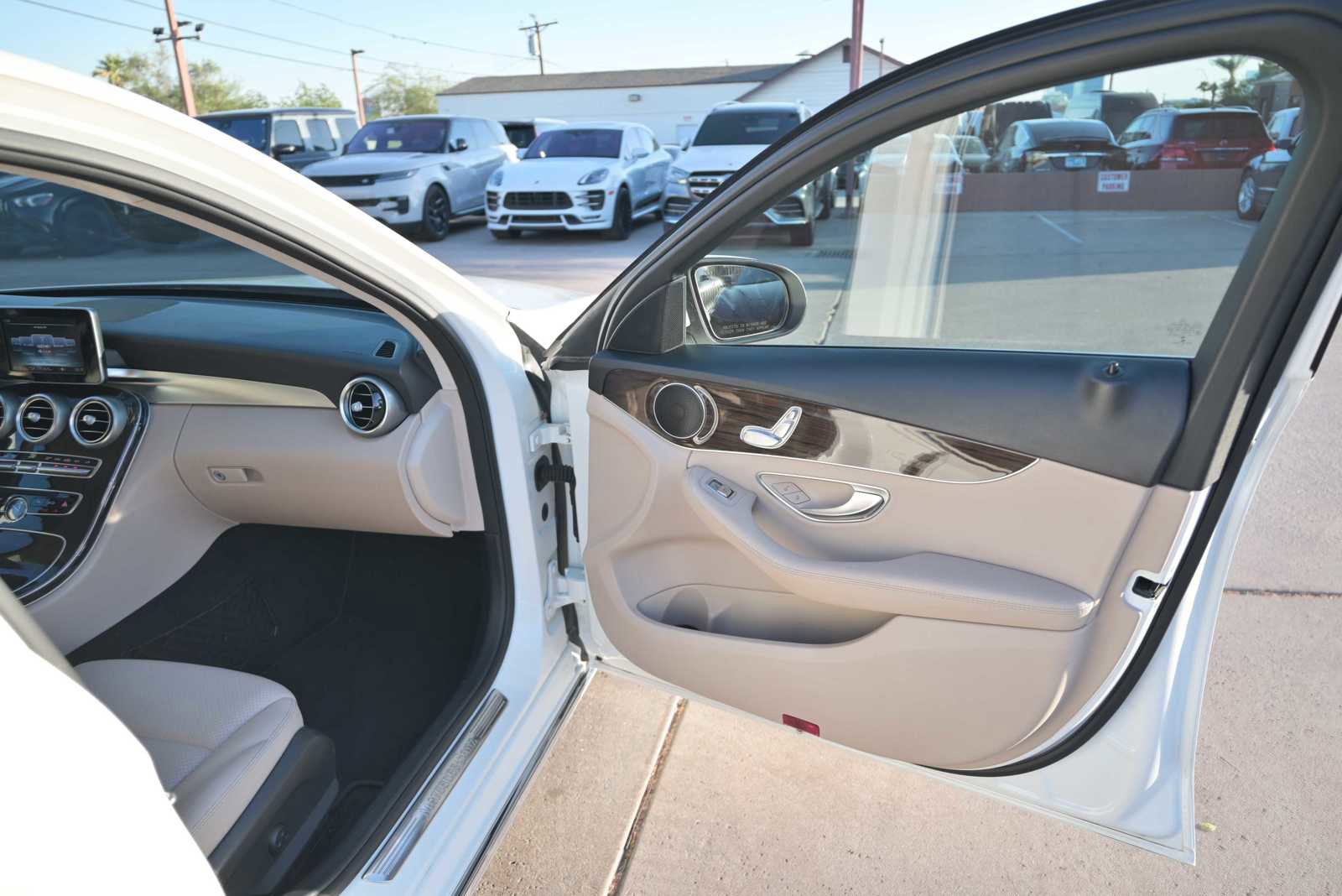 Used 2017 Mercedes-Benz C 300 Sedan image 15