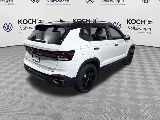 New 2026 Volkswagen Taos SE AWD/4WD image 8
