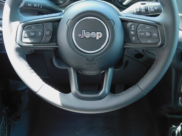 New 2025 Jeep Wrangler Unlimited Rubicon w/ Steel Bumper Group image 15