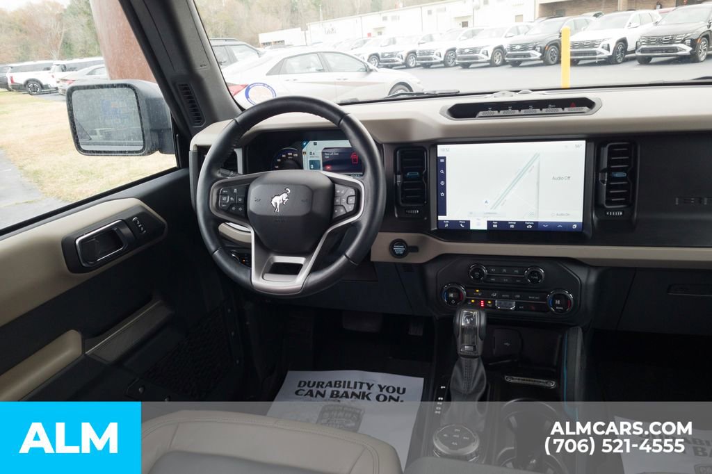 Used 2023 Ford Bronco Wildtrak image 21
