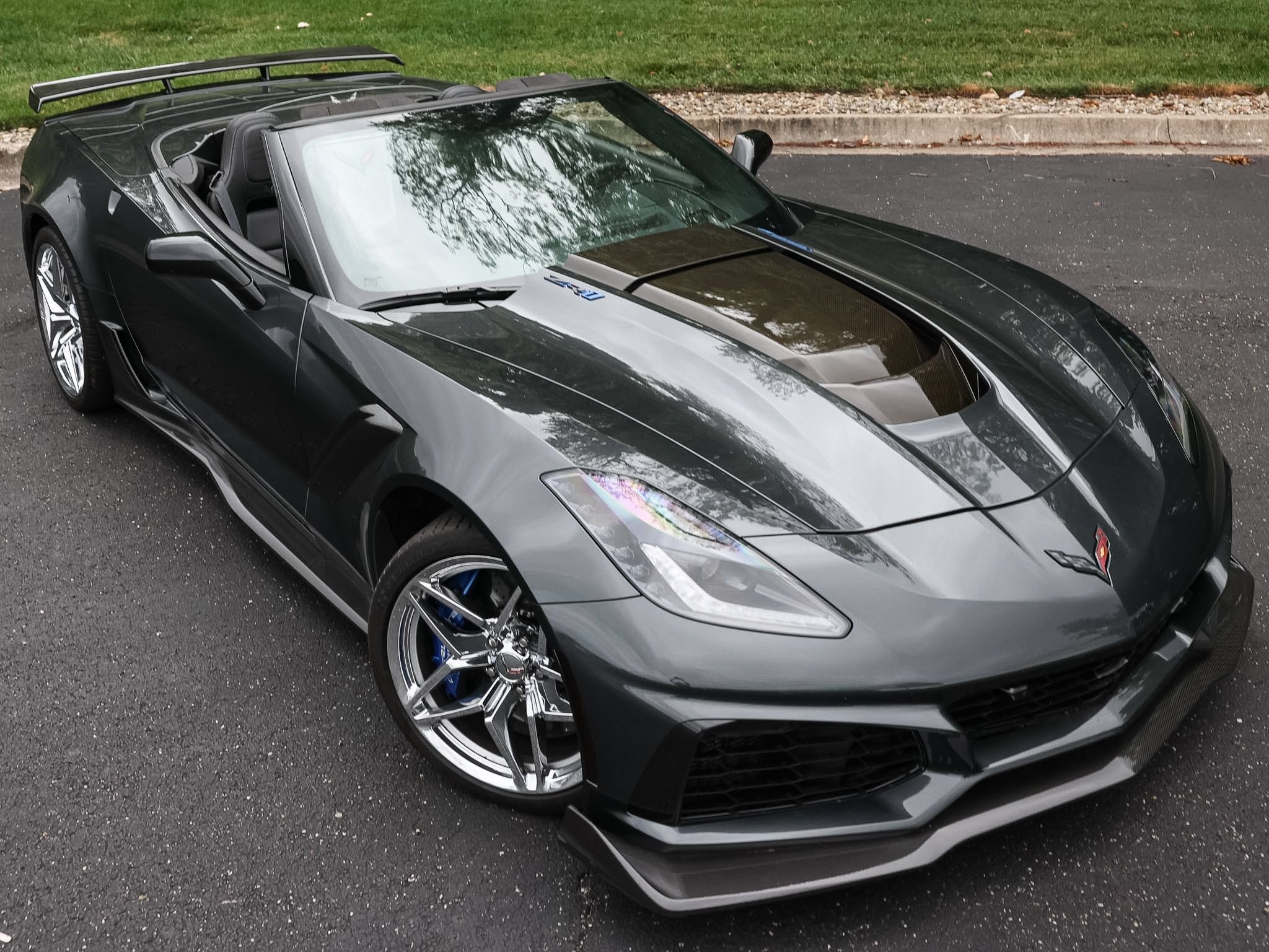Used 2019 Chevrolet Corvette ZR1 RWD image 15