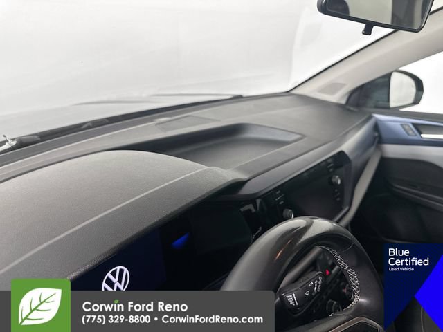 Used 2022 Volkswagen Taos SE FWD image 11