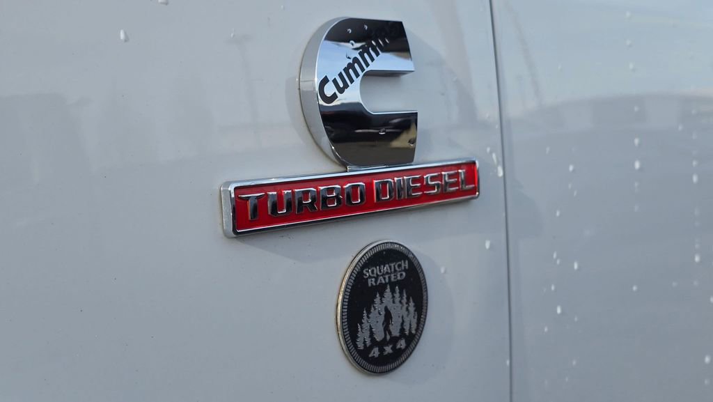 Used 2020 RAM 3500 Laramie image 19