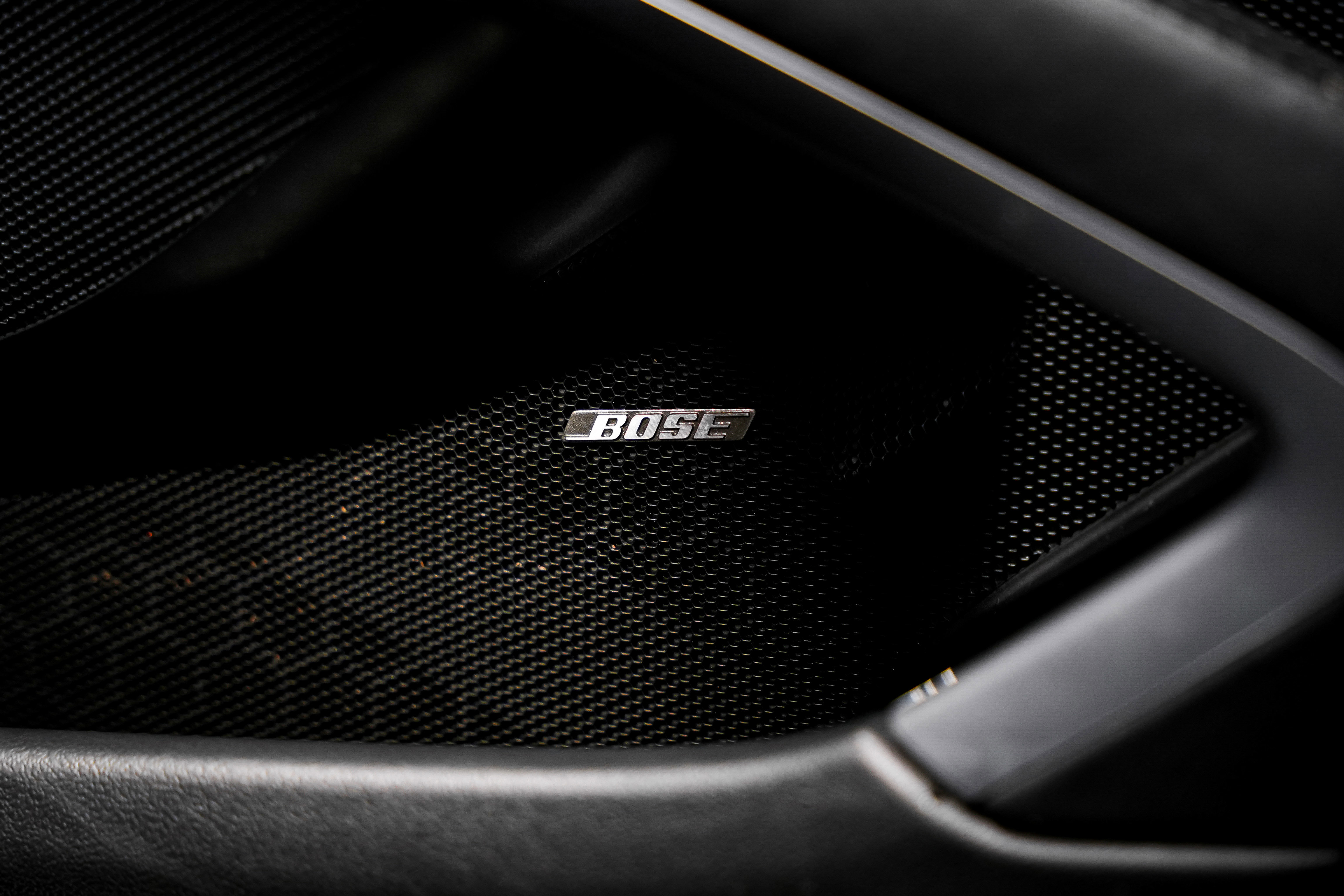 Used 2016 Porsche 911 Turbo S image 18