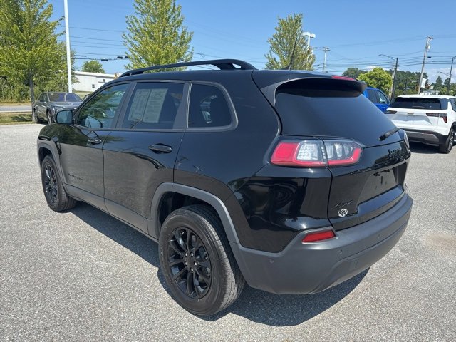 Used 2023 Jeep Cherokee Altitude Lux image 4