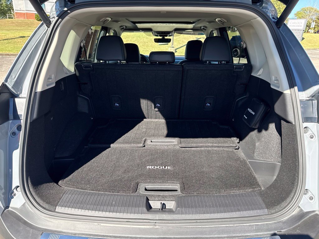 Used 2023 Nissan Rogue SL FWD image 28