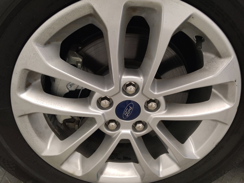 Used 2020 Ford Escape S image 31