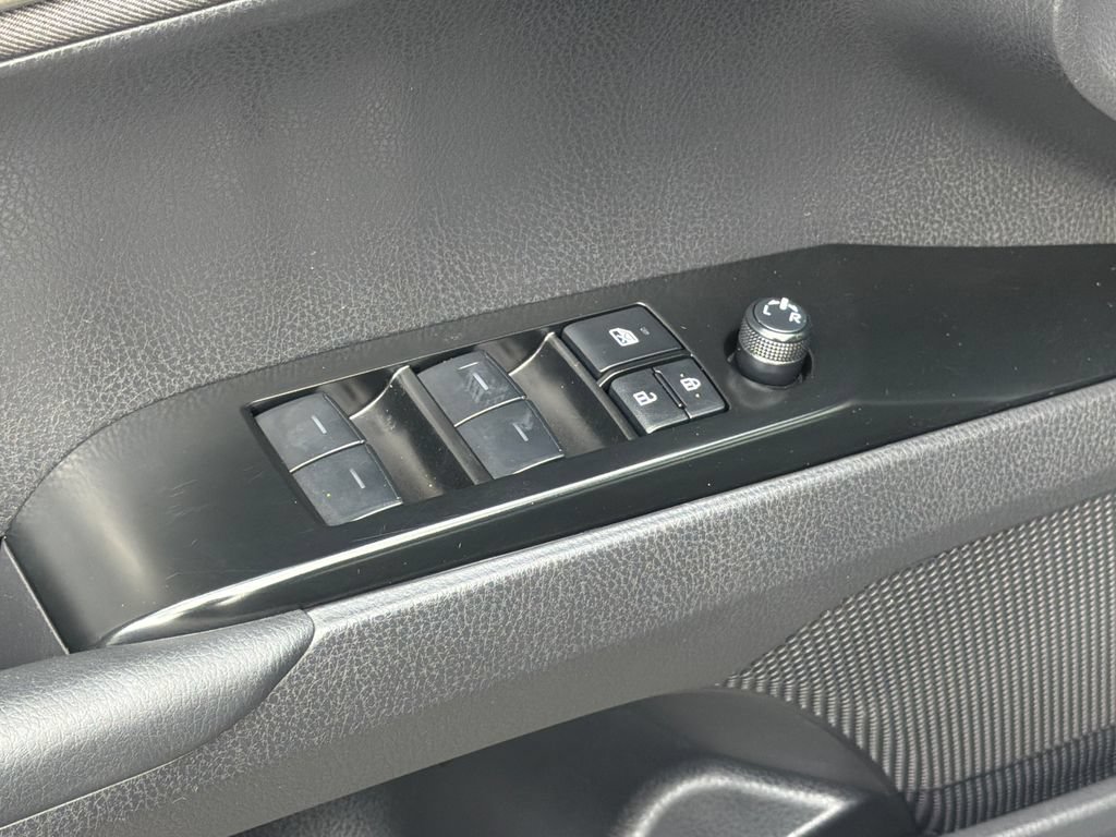 Used 2026 Toyota Camry LE FWD image 18