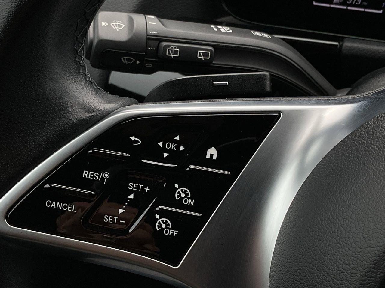 Used 2025 Mercedes-Benz GLA 250 image 23