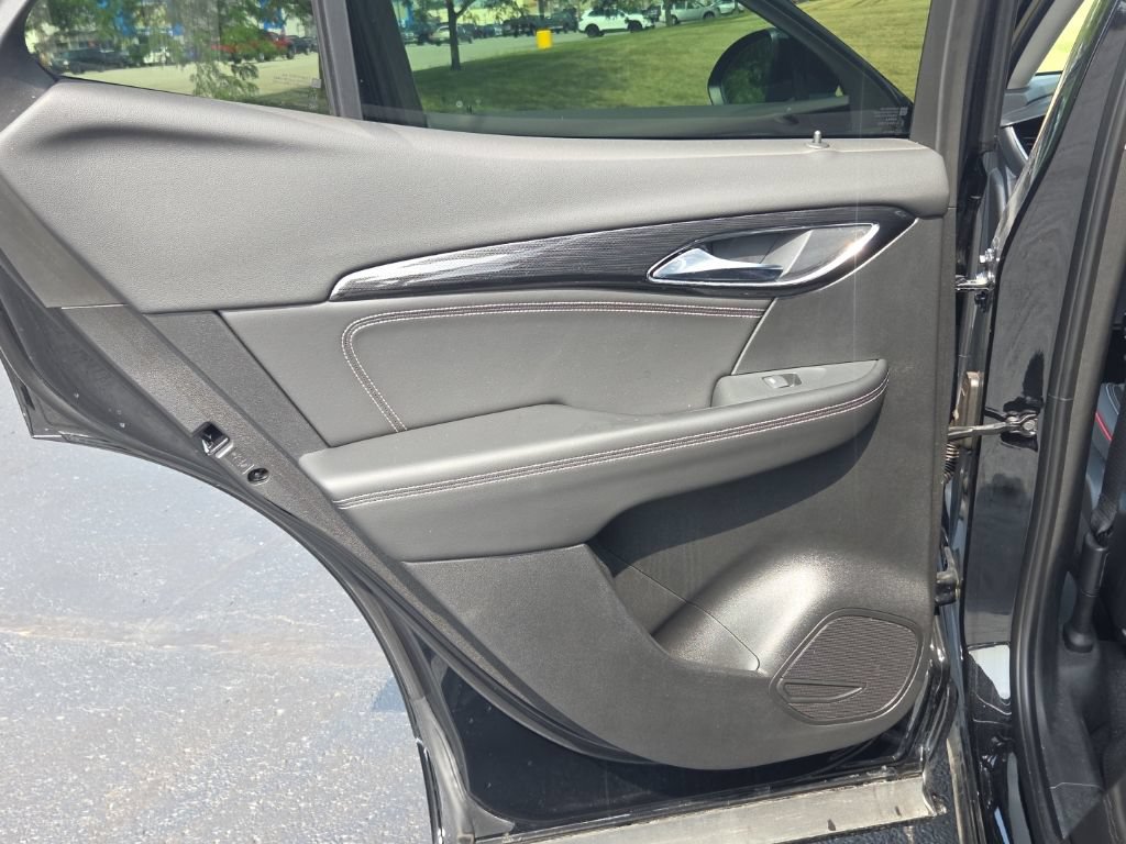 Used 2023 Buick Envision Essence w/ Sport Touring Package AWD/4WD image 18