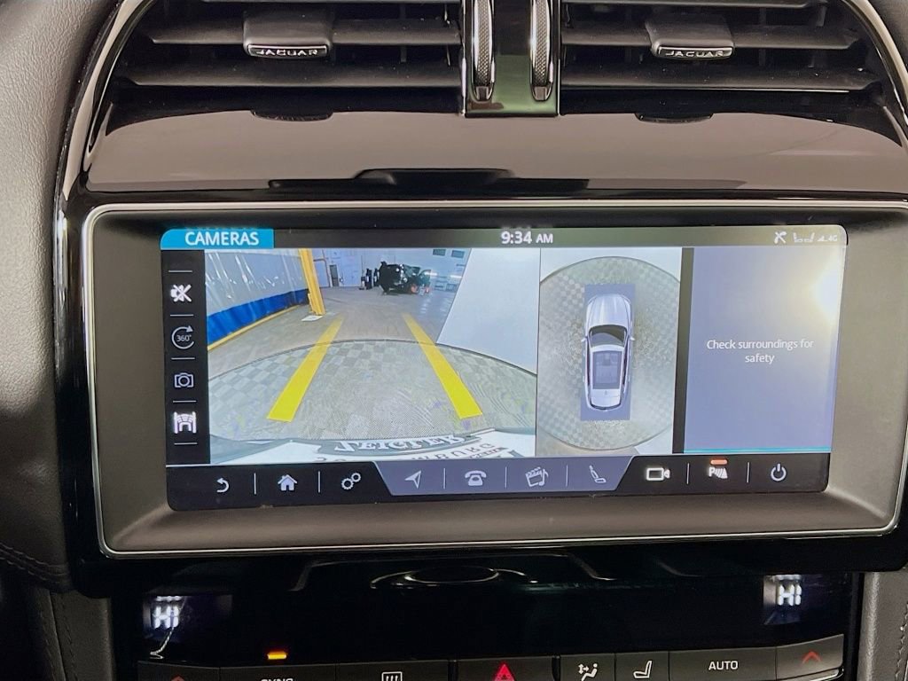 Used 2020 Jaguar F-PACE Prestige image 13