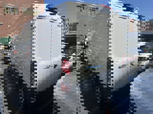 Used 2022 Ford E-Transit Med./Roof w/ Load Area Protection Package image 5