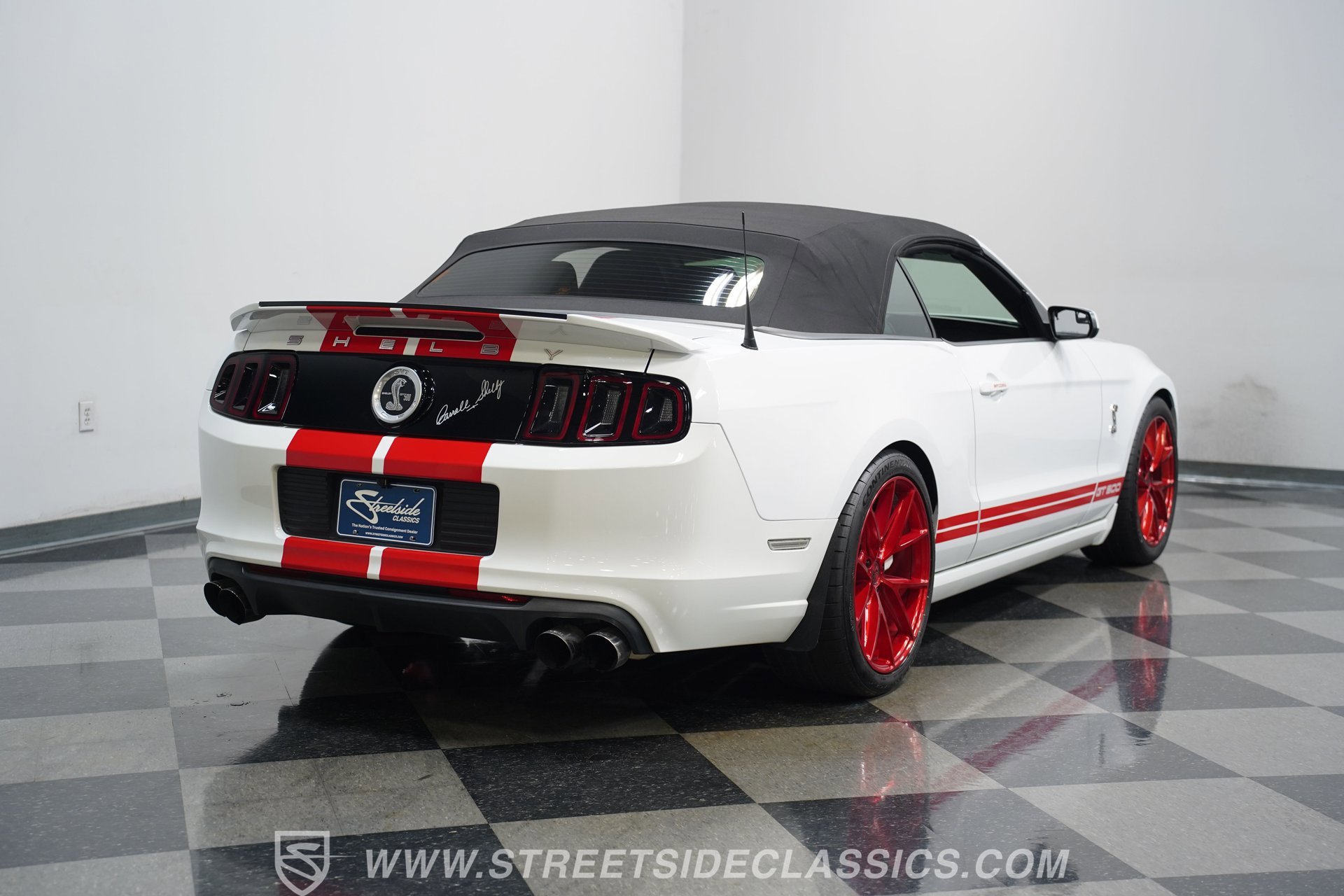 Used 2014 Ford Mustang Shelby GT500 w/ Equipment Group 821A image 11