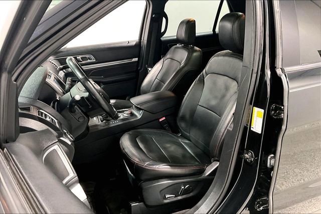 Used 2018 Ford Explorer Sport w/ Equipment Group 401A image 22