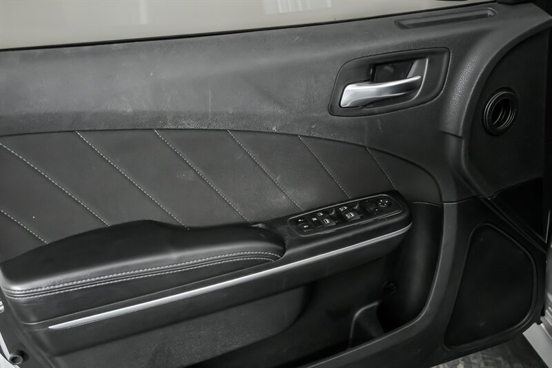 Used 2022 Dodge Charger GT AWD/4WD image 15