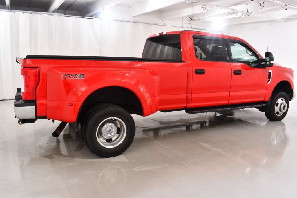 Used 2017 Ford F350 XLT AWD/4WD image 11