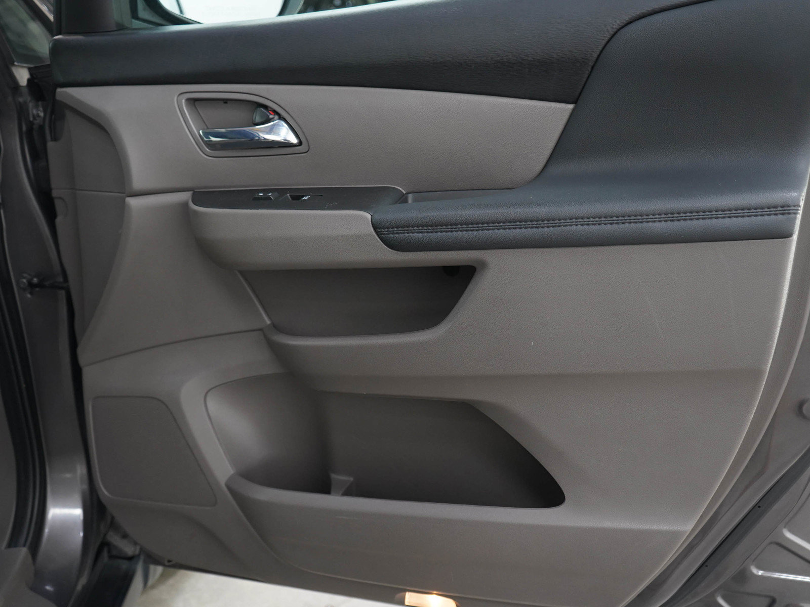 Used 2016 Honda Odyssey EX-L image 9