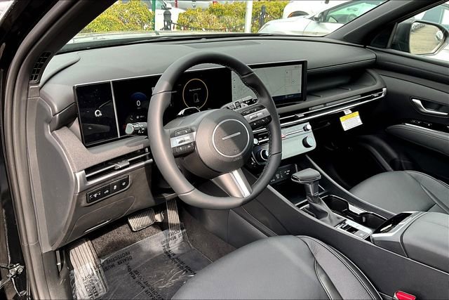 Used 2025 Hyundai Santa Cruz Limited image 8