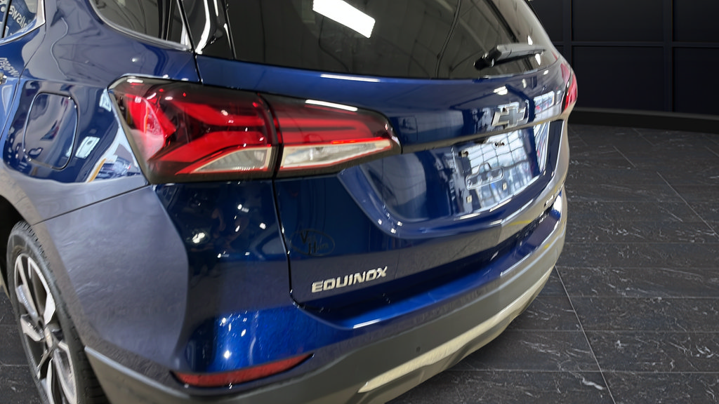 Used 2022 Chevrolet Equinox Premier AWD/4WD image 39