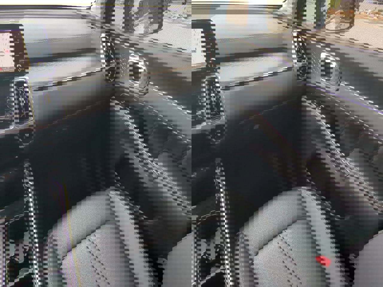 Used 2023 Kia Sorento SX image 15