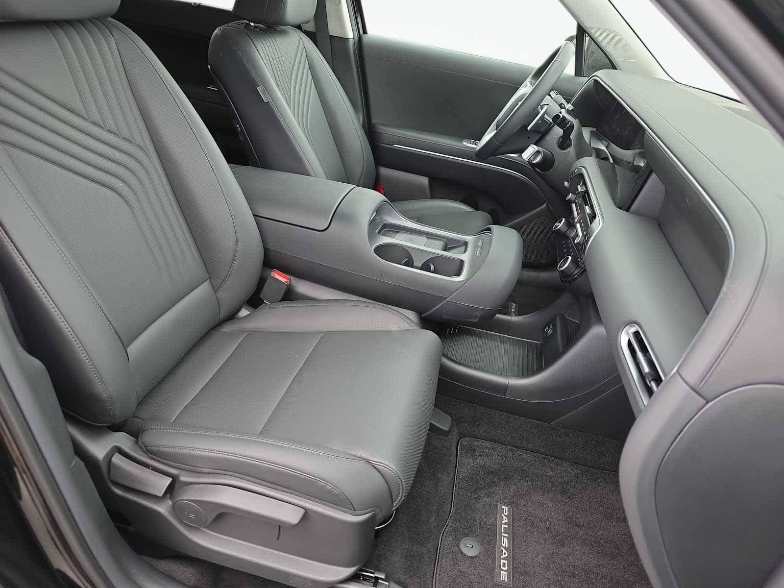Certified 2026 Hyundai Palisade SEL FWD image 66