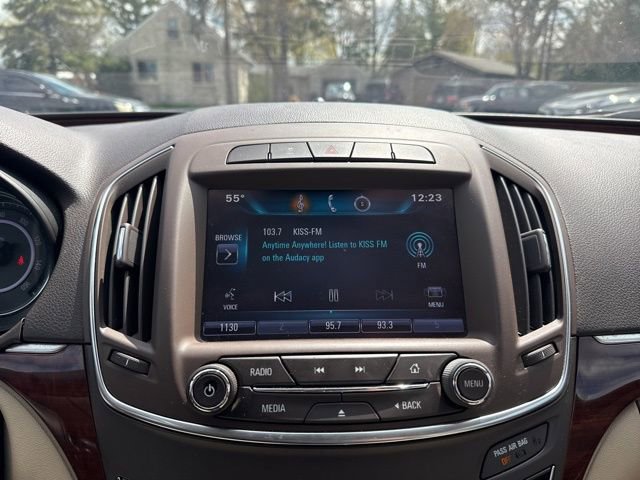 Used 2015 Buick Regal FWD image 28