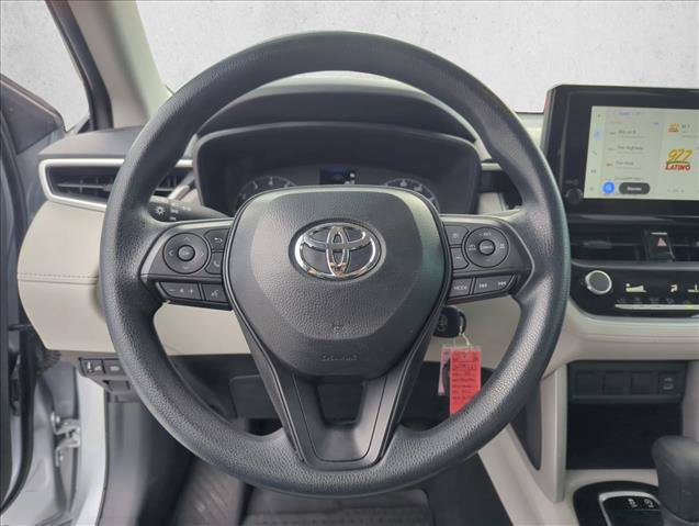Certified 2025 Toyota Corolla Cross L FWD image 10