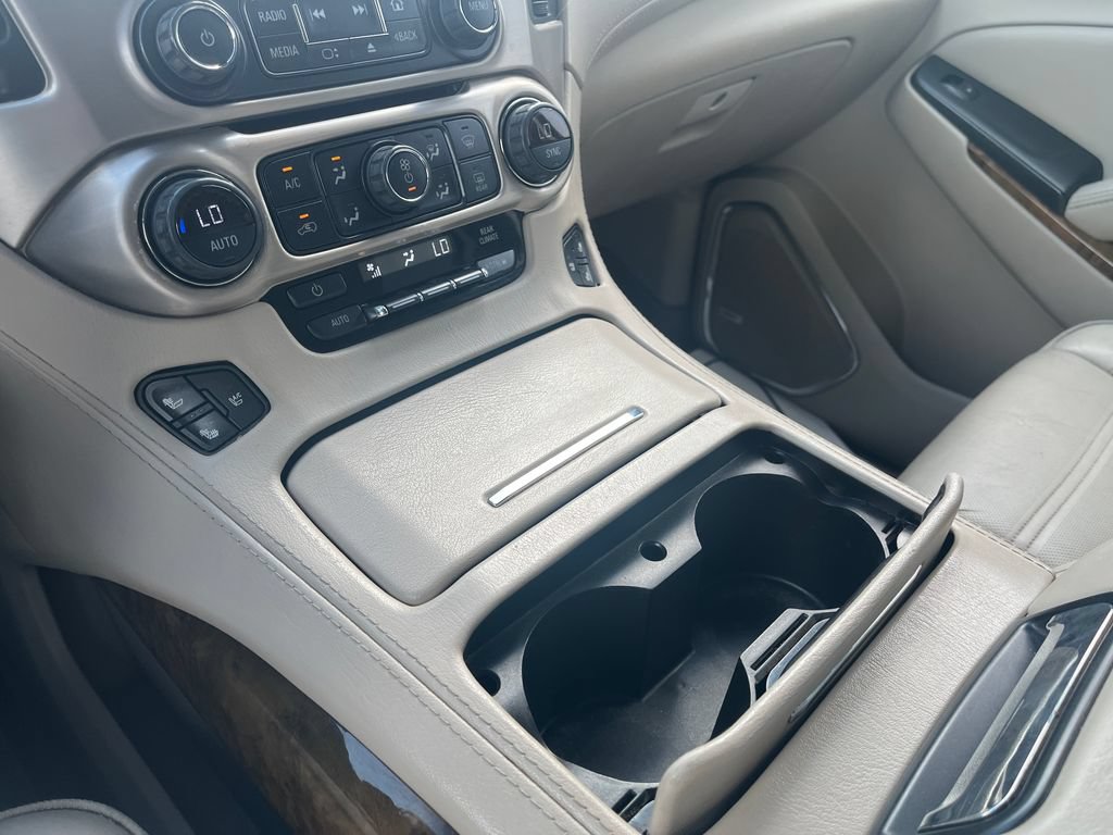 Used 2016 GMC Yukon XL Denali w/ Open Road Package AWD/4WD image 21